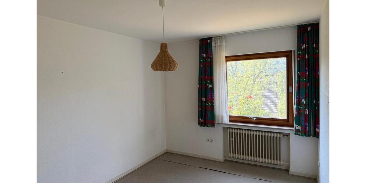 Einfamilienhaus Siegen Kaan-Marienborn - 4 Zimmer, 136 m&sup2;, 350.000&euro; | Angebot:27285254