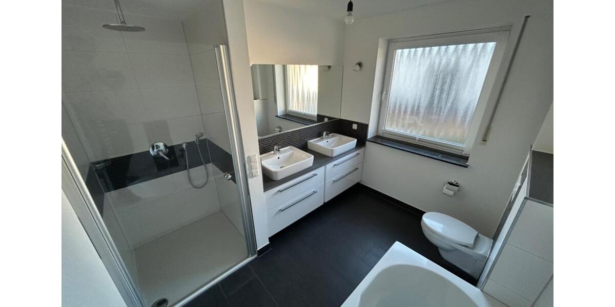 Terrassenwohnung Bad Laasphe - 4 Zimmer, 100 m&sup2;, 285.000&euro; | Angebot:23683835