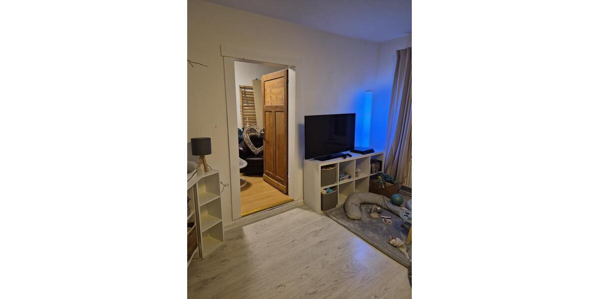 Etagenwohnung Kirchen (Sieg) - 4 Zimmer, 93 m&sup2;, 800&euro; | Angebot:26036152