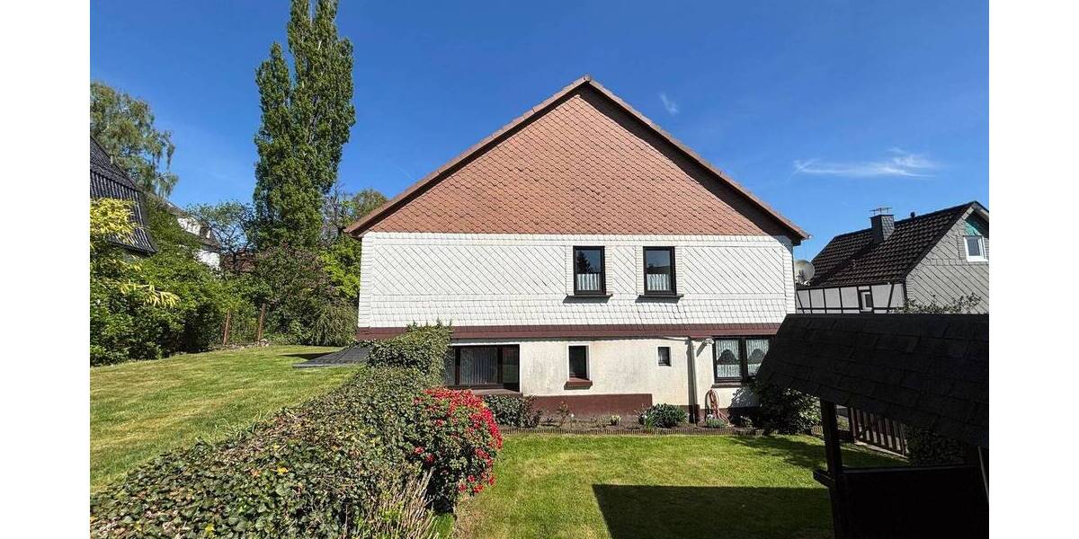 Mehrfamilienhaus, Wohnhaus Hamm/Sieg Sieg - 6 Zimmer, 214 m&sup2;, 129.000&euro; | Angebot:25691824