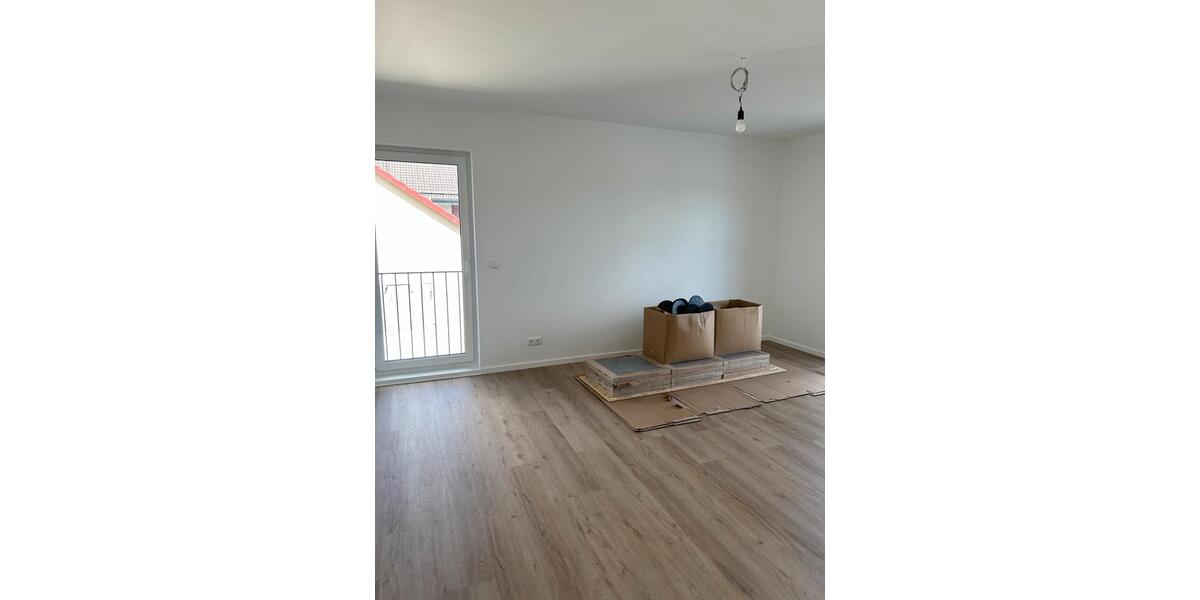 Etagenwohnung Mudersbach - 2 Zimmer, 78 m&sup2;, 960&euro; | Angebot:24315009
