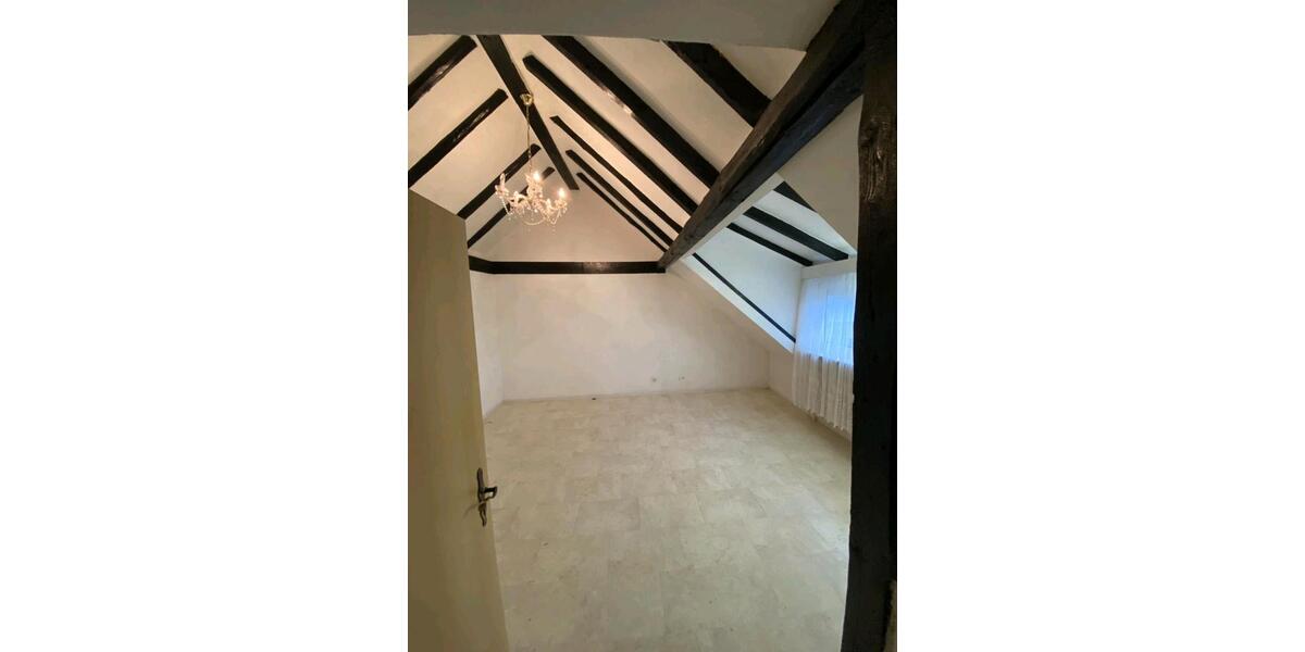 Einfamilienhaus Driedorf - 6 Zimmer, 140 m&sup2;, 1.250&euro; | Angebot:25947841