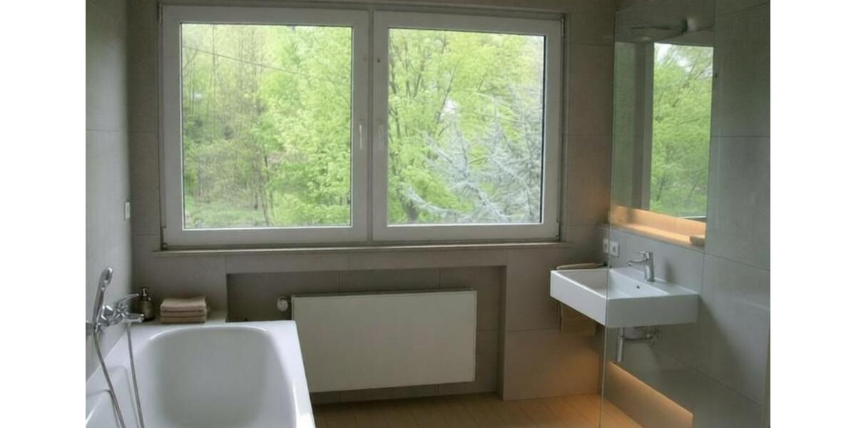 Etagenwohnung Reichshof - 3 Zimmer, 84 m&sup2;, 750&euro; | Angebot:25690778