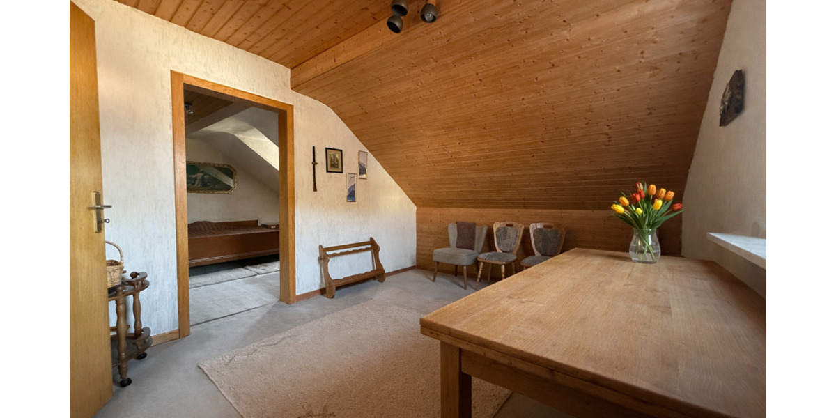 Doppelhaushälfte Steinebach - 6 Zimmer, 120 m&sup2;, 129.500&euro; | Angebot:25740456