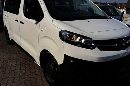 Opel Vivaro 76.000 km 17.000 &euro; Betzdorf 57518