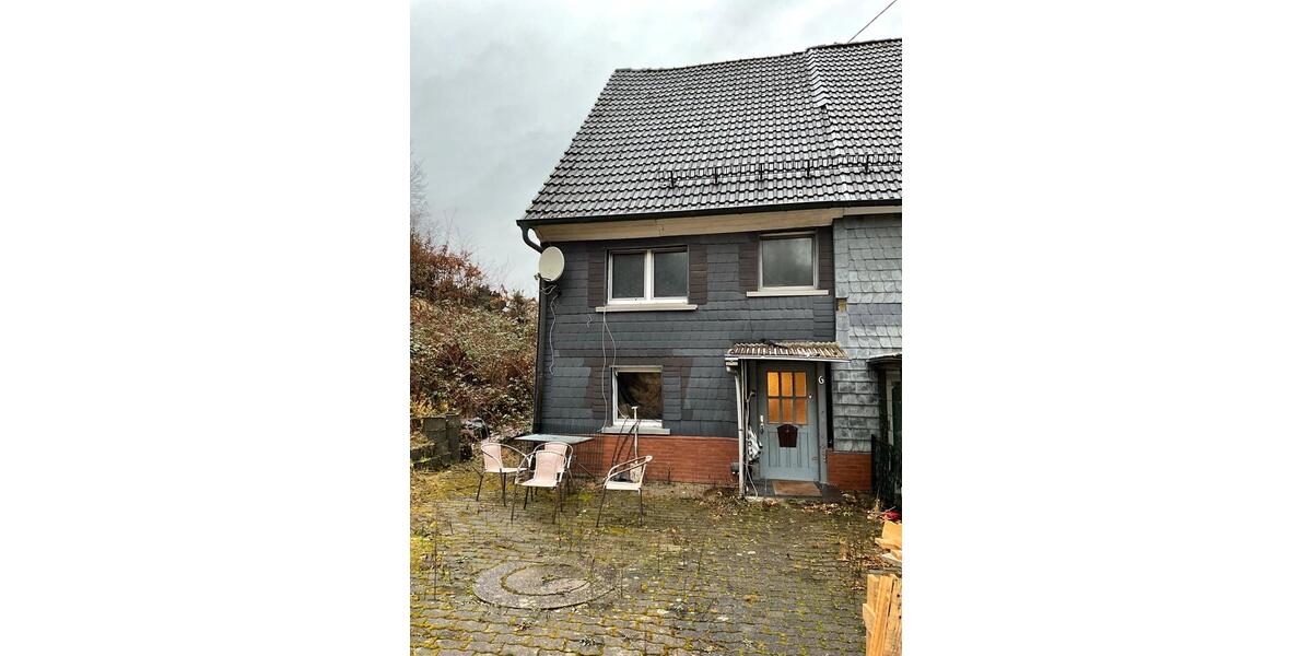 Reihenhaus Reichshof - 3 Zimmer, 90 m&sup2;, 140.000&euro; | Angebot:26841261