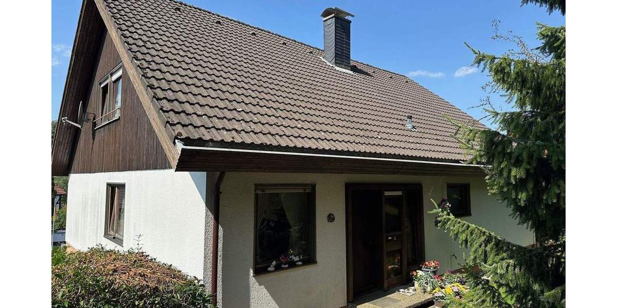 Einfamilienhaus Bad Laasphe Niederlaasphe - 5 Zimmer, 115 m&sup2;, 229.000&euro; | Angebot:25667794