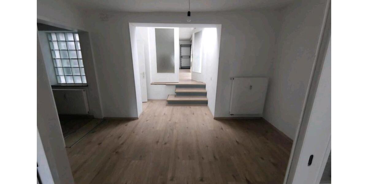 Erdgeschoßwohnung Herborn - 2 Zimmer, 100 m&sup2;, 800&euro; | Angebot:25956827
