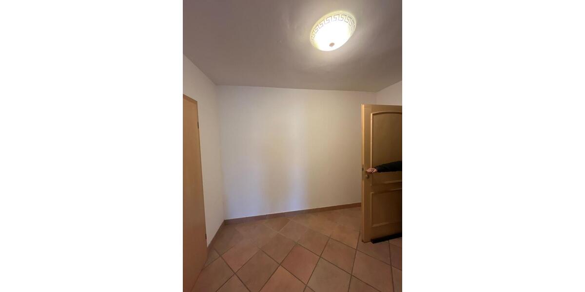 Dachgeschoßwohnung Hachenburg - 2 Zimmer, 57 m&sup2;, 555&euro; | Angebot:25331964