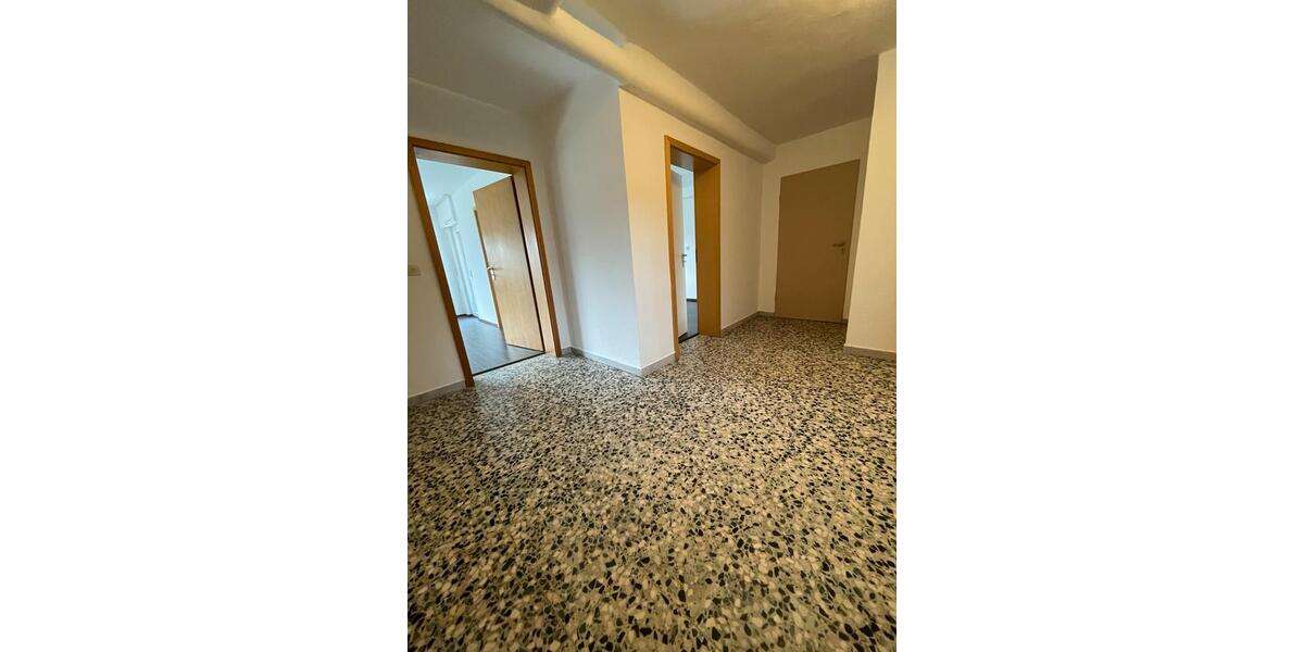 Einfamilienhaus Hachenburg - 7 Zimmer, 170 m&sup2;, 420.000&euro; | Angebot:25294518