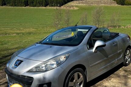 Peugeot 207 102.000 km 4.100 &euro; Kirchhundem 57399