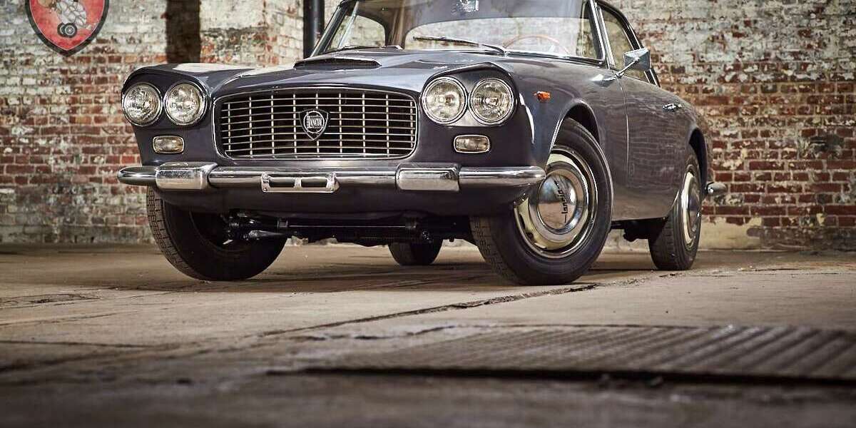 Lancia Flaminia 43.965 km 85.000 &euro; Kirchen/Sieg 57548