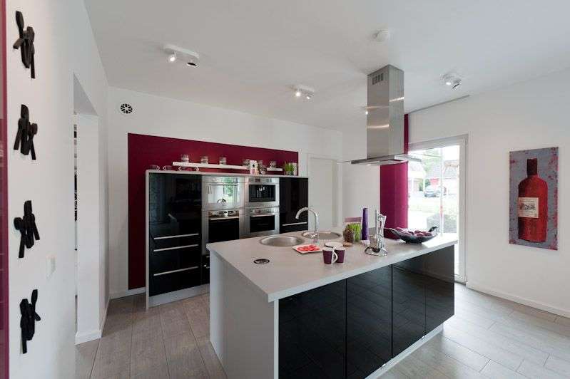 Mehrfamilienhaus, Wohnhaus Emmerzhausen - 6 Zimmer, 136 m&sup2;, 365.000&euro; | Angebot:25737042
