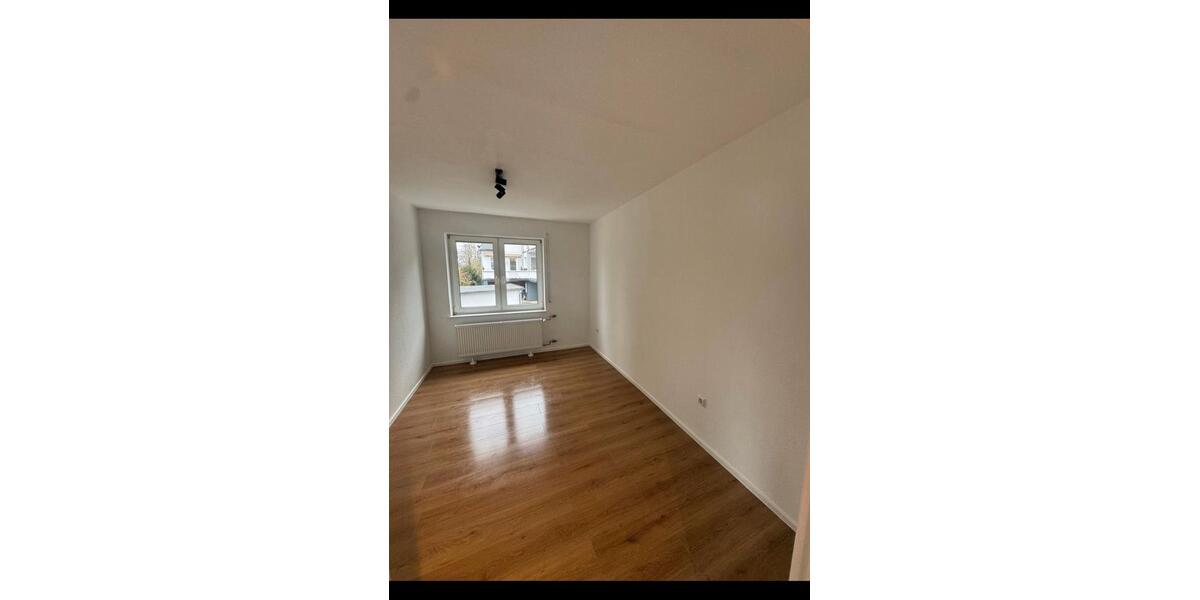 Erdgeschoßwohnung Siegen - 3 Zimmer, 95 m&sup2;, 239.000&euro; | Angebot:27251769
