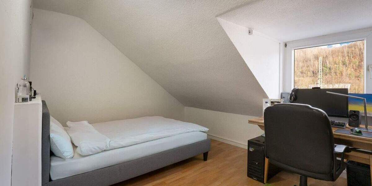 Mehrfamilienhaus, Wohnhaus Wissen - 9 Zimmer, 240 m&sup2;, 325.000&euro; | Angebot:25687008