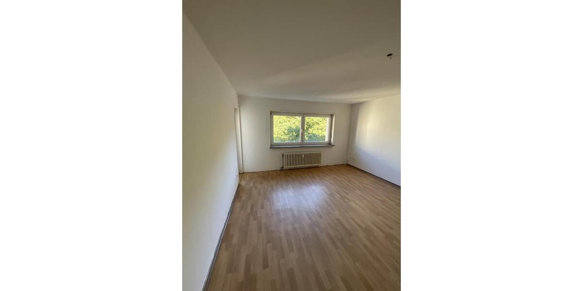 Etagenwohnung Neunkirchen - 3 Zimmer, 74 m&sup2;, 350&euro; | Angebot:22402325