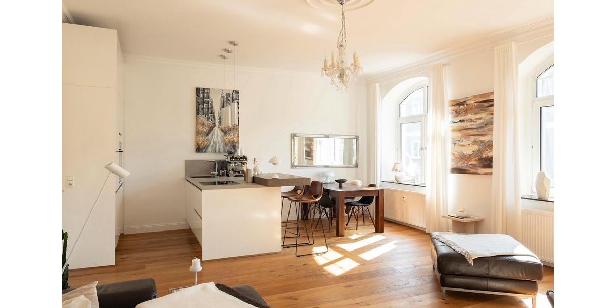 Etagenwohnung Siegen - 2 Zimmer, 61 m&sup2;, 1.025&euro; | Angebot:26049777