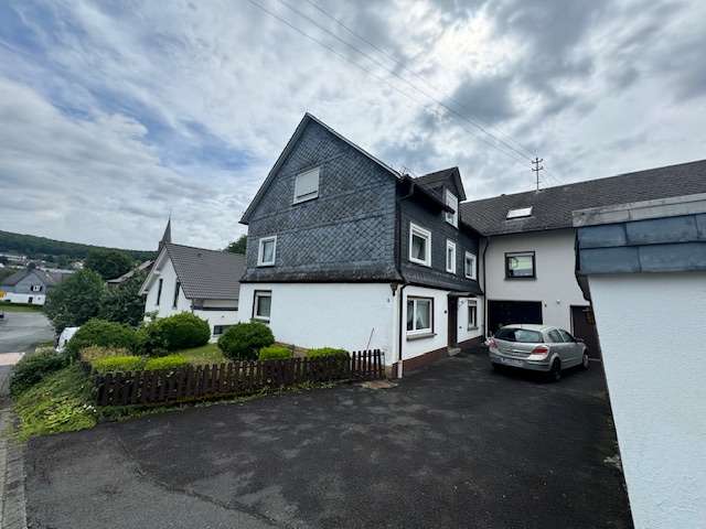 Einfamilienhaus Wilnsdorf - 6 Zimmer, 150 m&sup2;, 148.000&euro; | Angebot:23937125