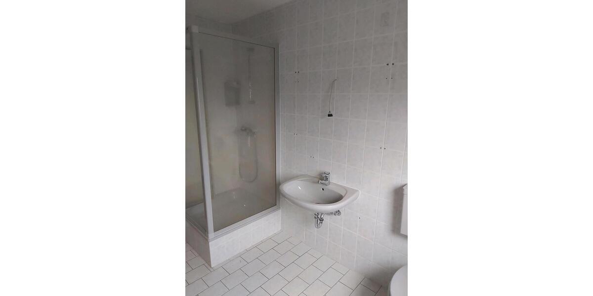 Etagenwohnung Steinebach/Sieg Sieg - 4 Zimmer, 125 m&sup2;, 1.050&euro; | Angebot:25104277