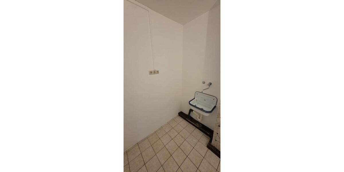 Etagenwohnung Siegen - 4 Zimmer, 85 m&sup2;, 920&euro; | Angebot:25874330
