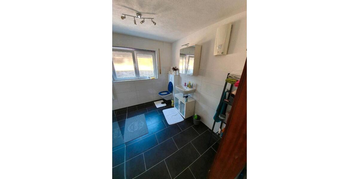 Terrassenwohnung Siegen Dillnhütten - 3 Zimmer, 82 m&sup2;, 950&euro; | Angebot:26683006