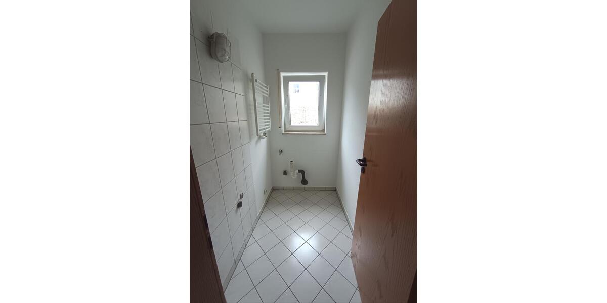 Erdgeschoßwohnung Hachenburg - 3 Zimmer, 81 m&sup2;, 770&euro; | Angebot:25483576