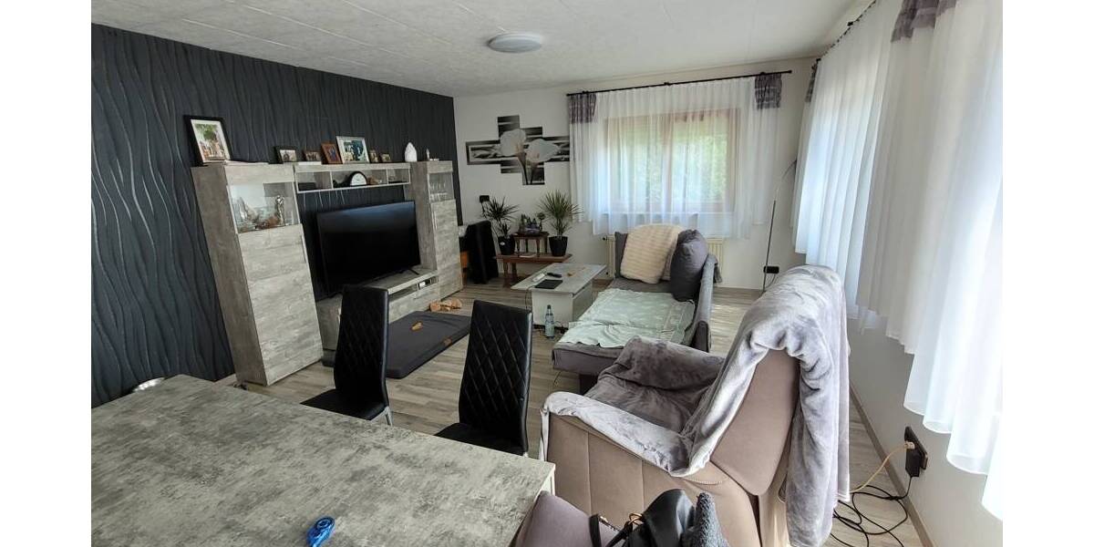 Mehrfamilienhaus, Wohnhaus Netphen / Hainchen Hainchen - 9 Zimmer, 205 m&sup2;, 299.000&euro; | Angebot:25700453