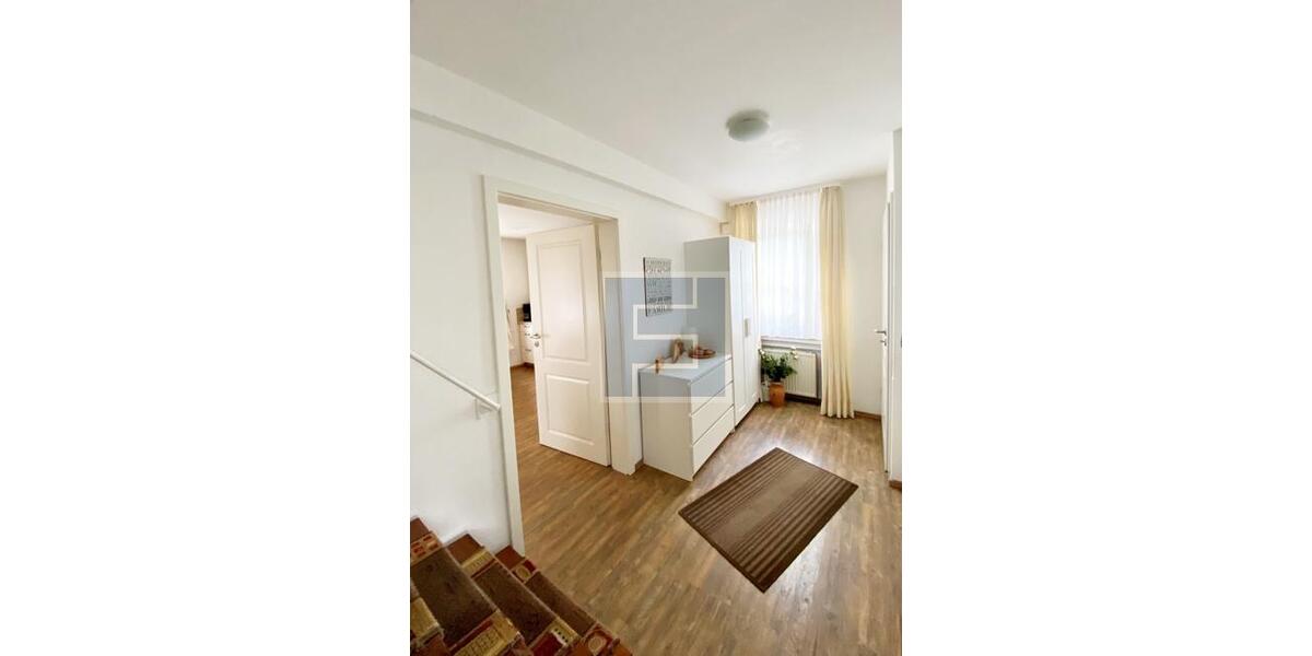 Maisonettenwohnung Siegen Dillnhütten - 7 Zimmer, 153 m&sup2;, 1.000&euro; | Angebot:26670500
