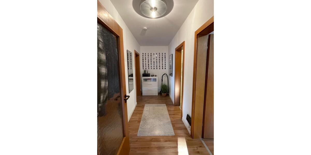 Etagenwohnung Siegen - 2 Zimmer, 75 m&sup2;, 700&euro; | Angebot:25361944