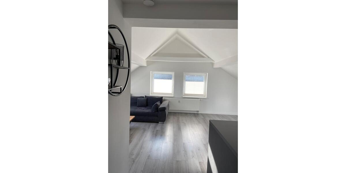 Dachgeschoßwohnung Herborn - 4 Zimmer, 100 m&sup2;, 245.000&euro; | Angebot:26845219