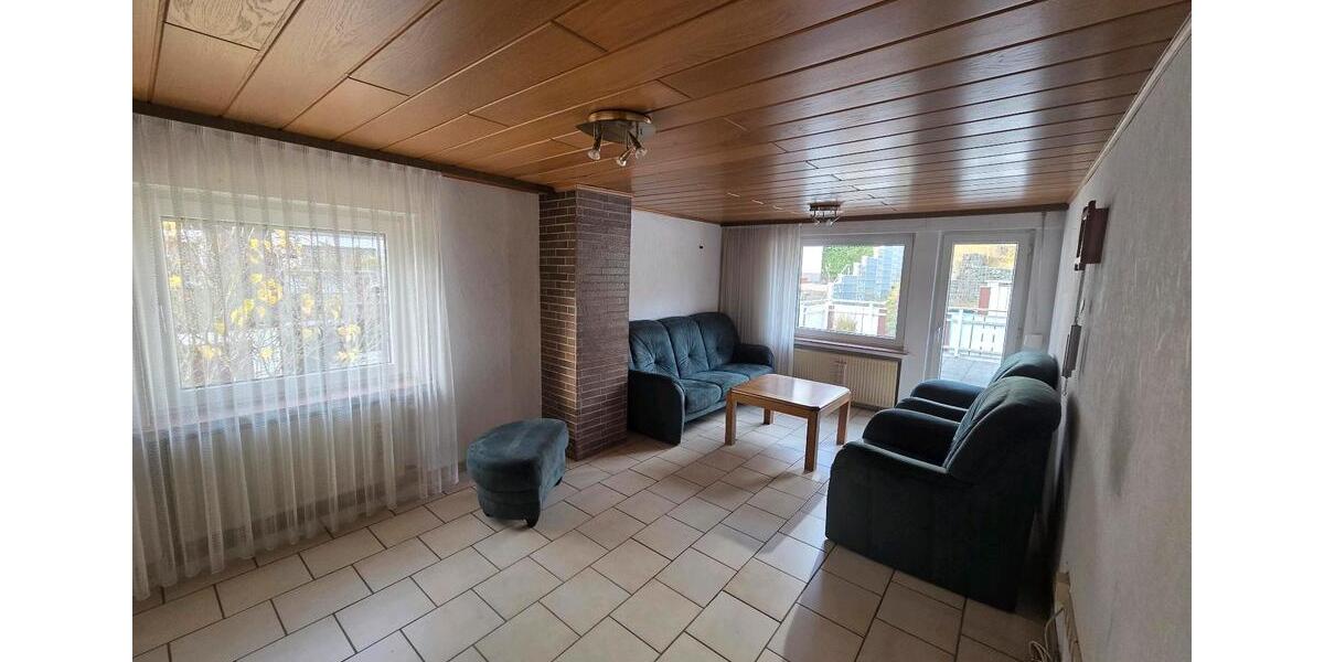 Einfamilienhaus Wilnsdorf - 9 Zimmer, 205 m&sup2;, 159.000&euro; | Angebot:26962353