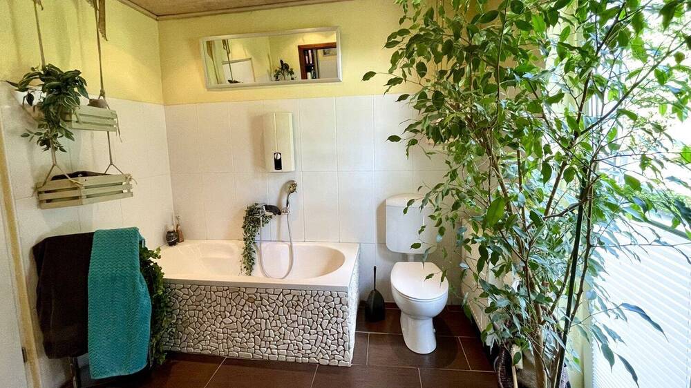 Einfamilienhaus Olpe / Oberveischede Oberveischede - 5 Zimmer, 156 m&sup2;, 240.000&euro; | Angebot:26892228