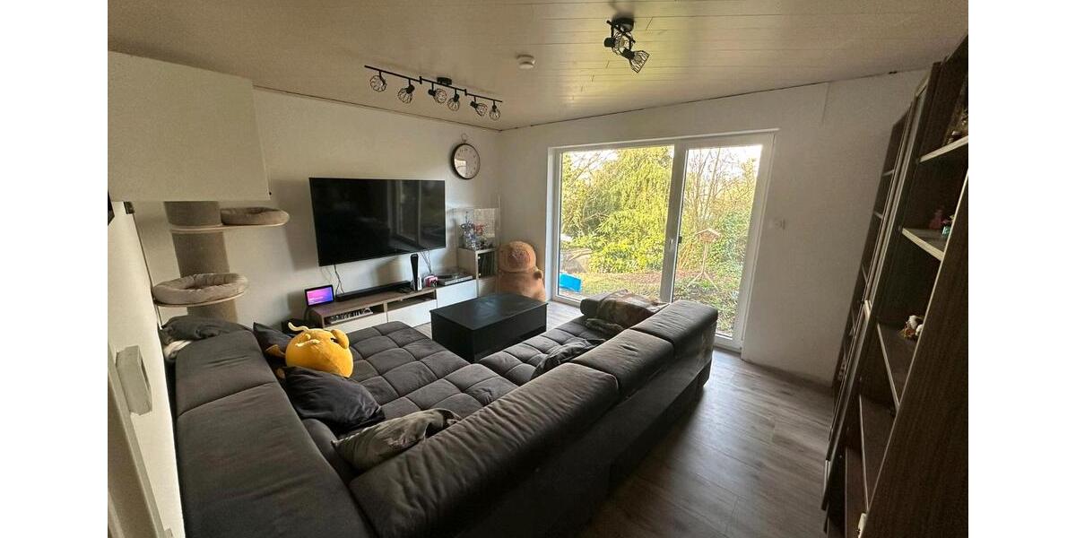 Erdgeschoßwohnung Kreuztal - 3 Zimmer, 80 m&sup2;, 800&euro; | Angebot:26048924