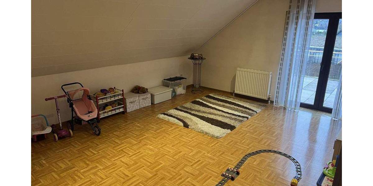 Einfamilienhaus Etzbach - 4 Zimmer, 140 m&sup2;, 420.000&euro; | Angebot:25797713