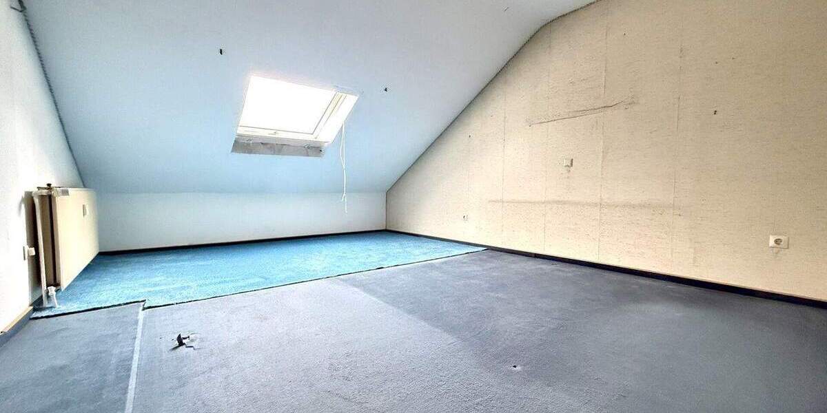 Einfamilienhaus Kirchen VG Freusburg - 6 Zimmer, 198 m&sup2;, 198.000&euro; | Angebot:25691930