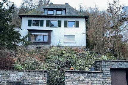 Wohnung Siegen - 4 Zimmer, 110 m&sup2;, 950&euro; | Angebot:25420295