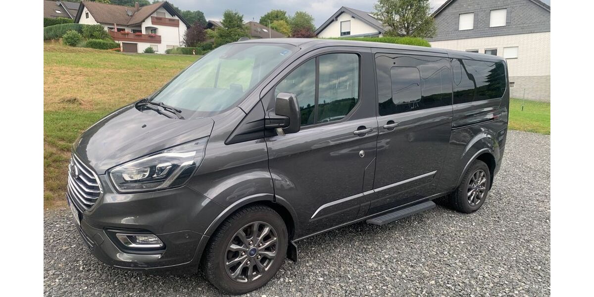 Ford Tourneo Custom 110.000 km 29.999 &euro; Katzwinkel 57581