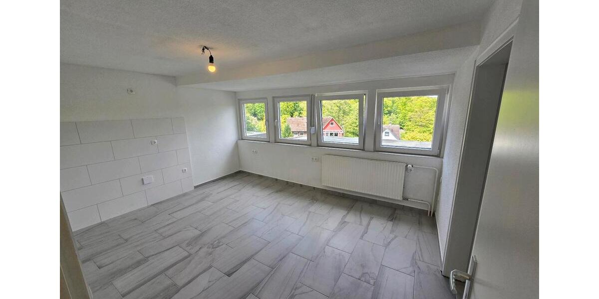 Etagenwohnung Hilchenbach - 3 Zimmer, 87 m&sup2;, 720&euro; | Angebot:26648915