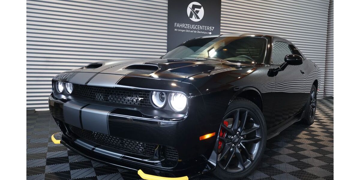 Dodge Challenger 15.206 km 29.900 &euro; Wenden 57482