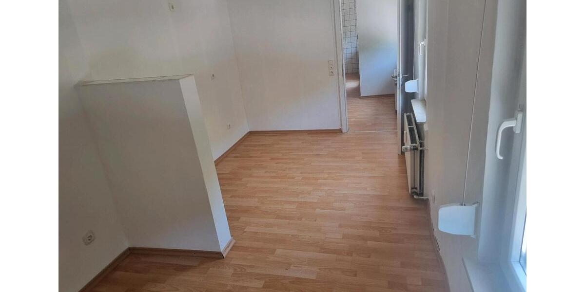 Etagenwohnung Siegen Eiserfeld - 2 Zimmer, 65 m&sup2;, 790&euro; | Angebot:25046401