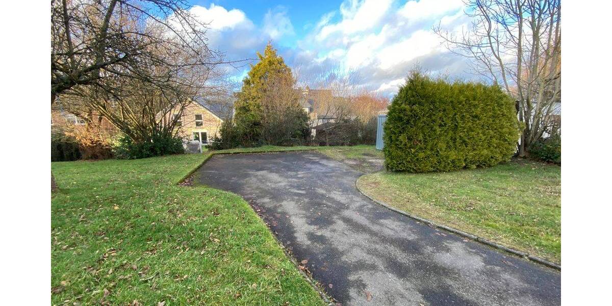Etagenwohnung Hachenburg - 4 Zimmer, 100 m&sup2;, 825&euro; | Angebot:26796562