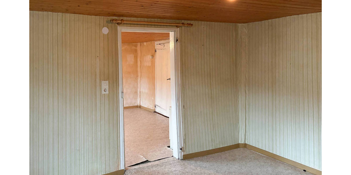 Einfamilienhaus Selbach - 1 Zimmer, 174 m&sup2;, 99.000&euro; | Angebot:25691803