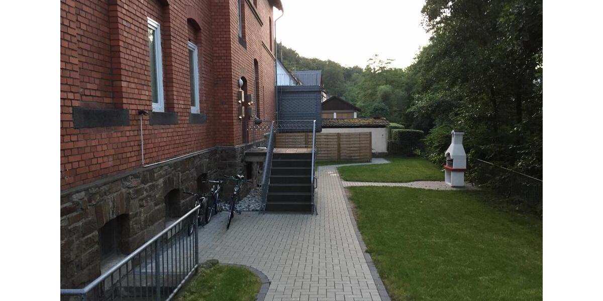 Etagenwohnung Kirchen (Sieg) - 4 Zimmer, 93 m&sup2;, 490&euro; | Angebot:25300305