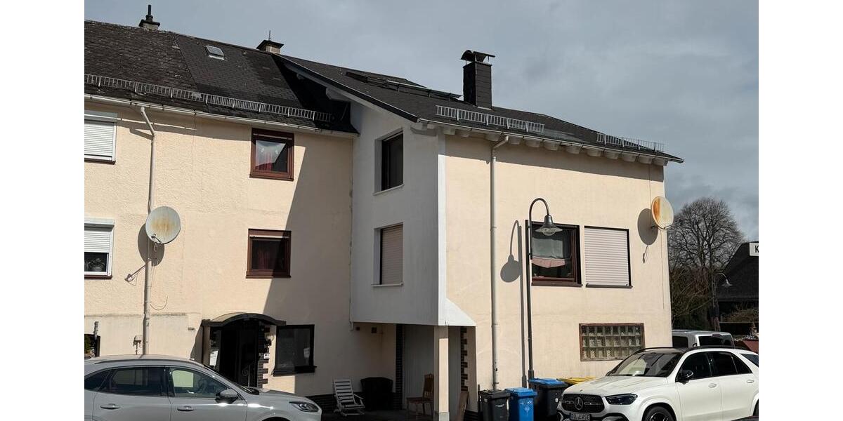 Etagenwohnung Breitscheid - 8 Zimmer, 147 m&sup2;, 800&euro; | Angebot:26038489