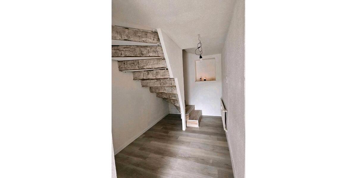 Etagenwohnung Olpe - 3 Zimmer, 107 m&sup2;, 1.050&euro; | Angebot:26643583