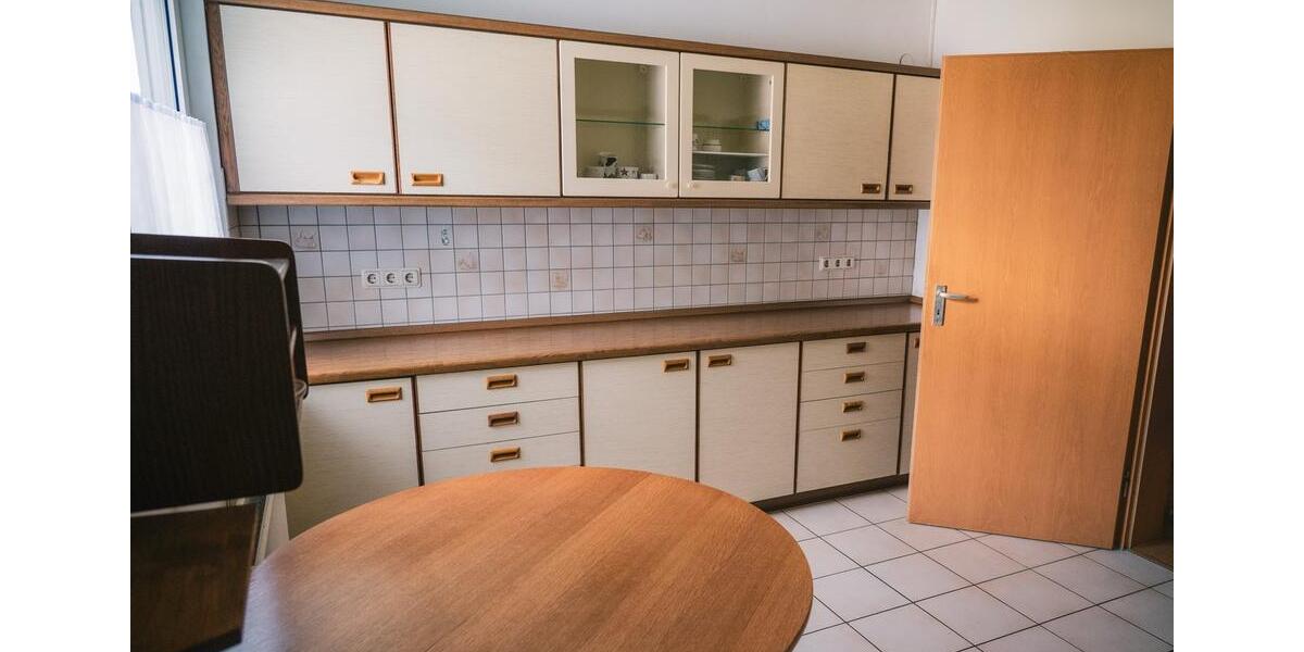 Einfamilienhaus Kreuztal - 6.5 Zimmer, 140 m&sup2;, 180.000&euro; | Angebot:26891467