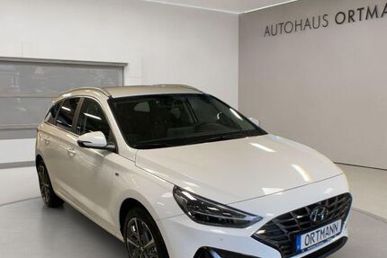 Hyundai i30 13.592 km 29.990 &euro; Wissen 57537