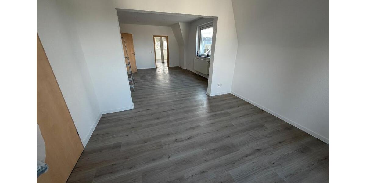 Etagenwohnung Hachenburg - 2 Zimmer, 125 m&sup2;, 1.100&euro; | Angebot:25999964
