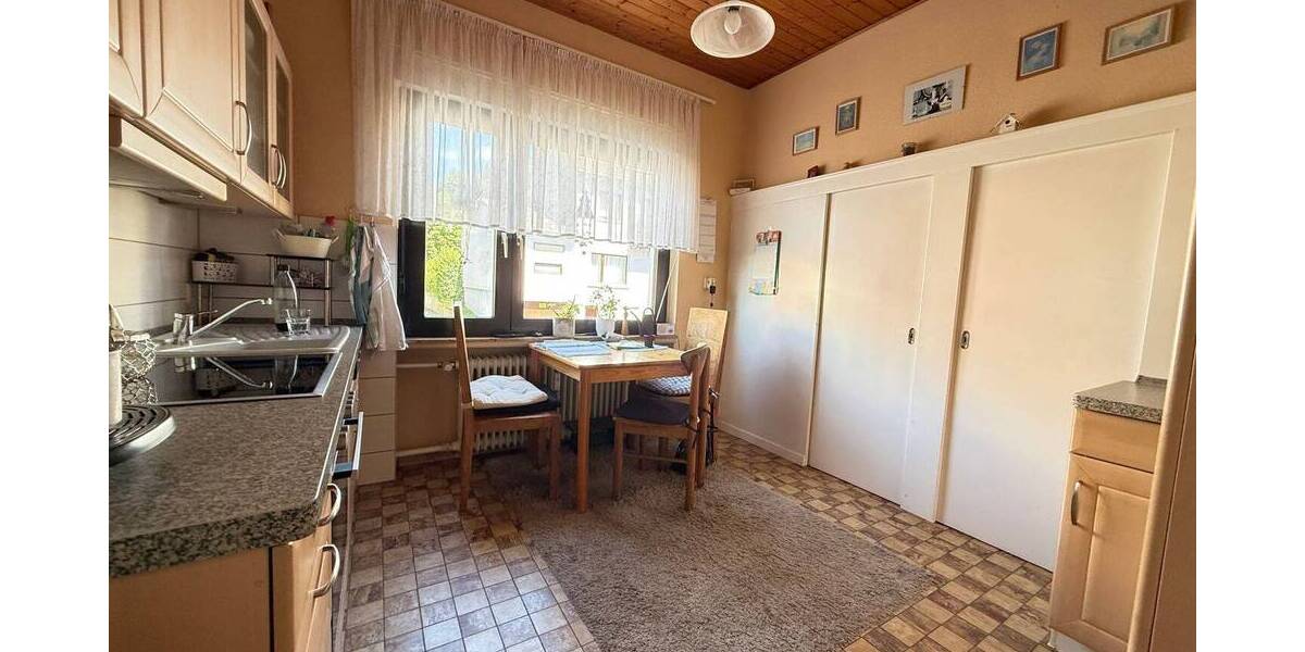 Mehrfamilienhaus, Wohnhaus Betzdorf - 9 Zimmer, 280 m&sup2;, 298.900&euro; | Angebot:25691886