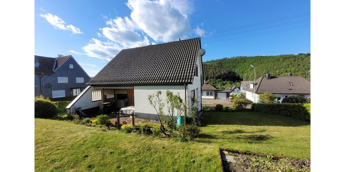 Einfamilienhaus Daaden - 6.5 Zimmer, 130 m&sup2;, 170.000&euro; | Angebot:24552063